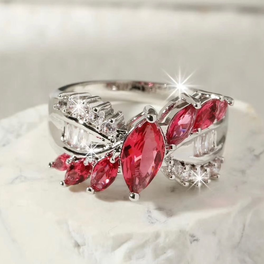 Elegant Red Zircon Ring. Size 8. - Picture 3 of 4